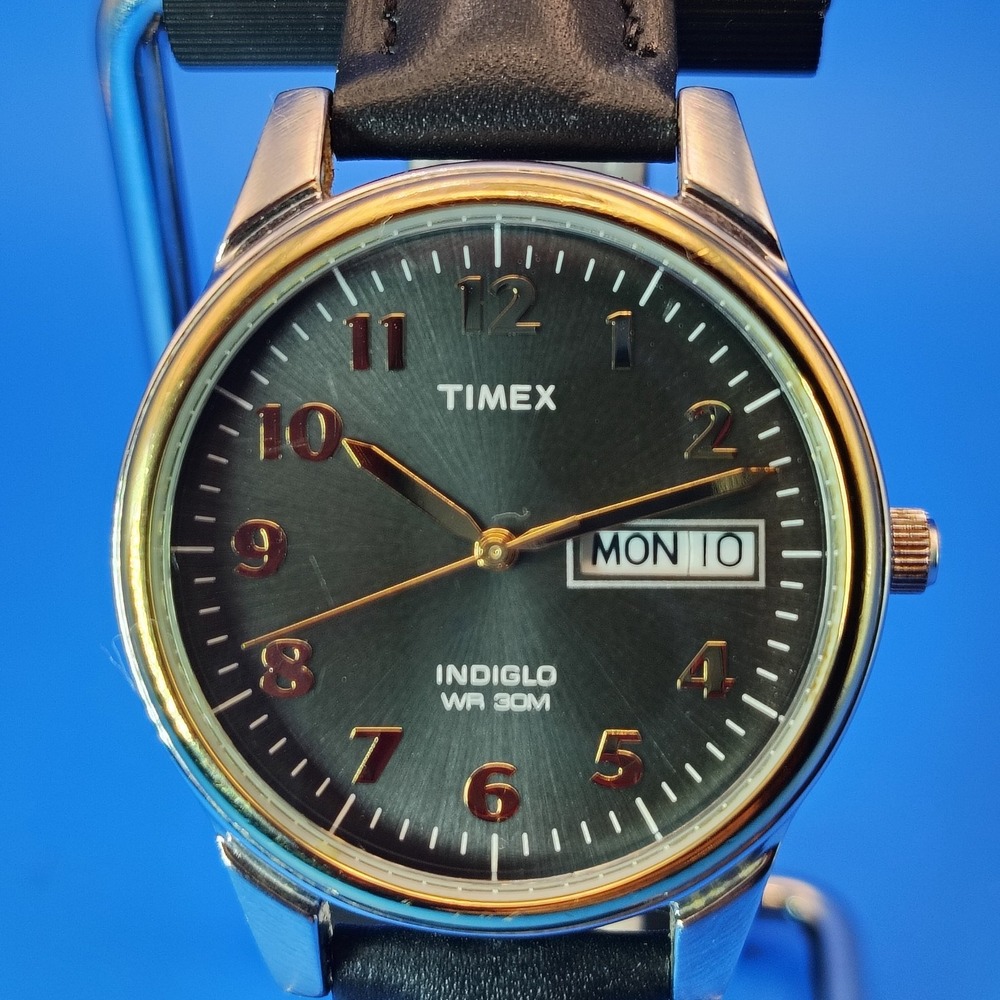 2015 Timex Indiglo Day-Date 40mm Mens Quartz Dress Watch New Strap Full Restored